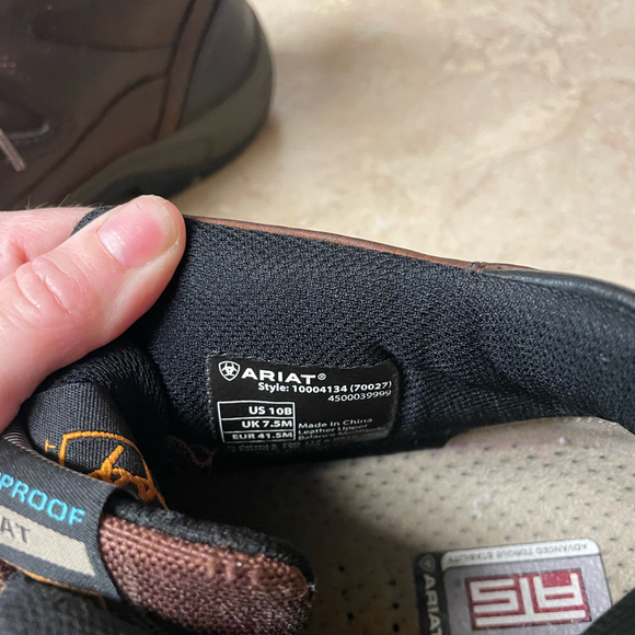 Mens Ariat Terrain Waterproof Boots Size 10B - Picture 4 of 7